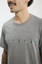 REMERA TEE LIGHTNING WAVES - Imagen 2